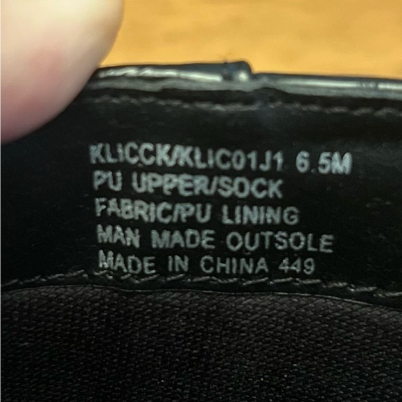 Madden Girl Women’s Size 6.5 Klicck Black Faux Leather Pointy Toe Ankle Boot - Picture 5 of 7